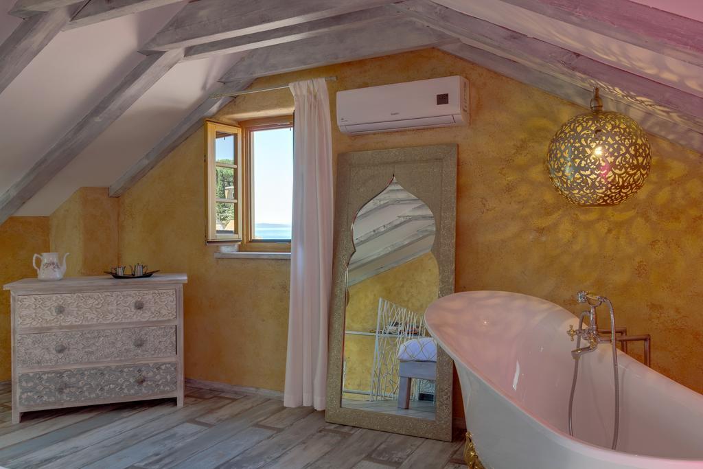 La Dolce Vita Residence Veli Lošinj Oda fotoğraf
